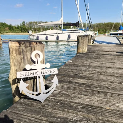 maritime wanddeko metall edelstahl heimathafen anker vor maritimer szenerie